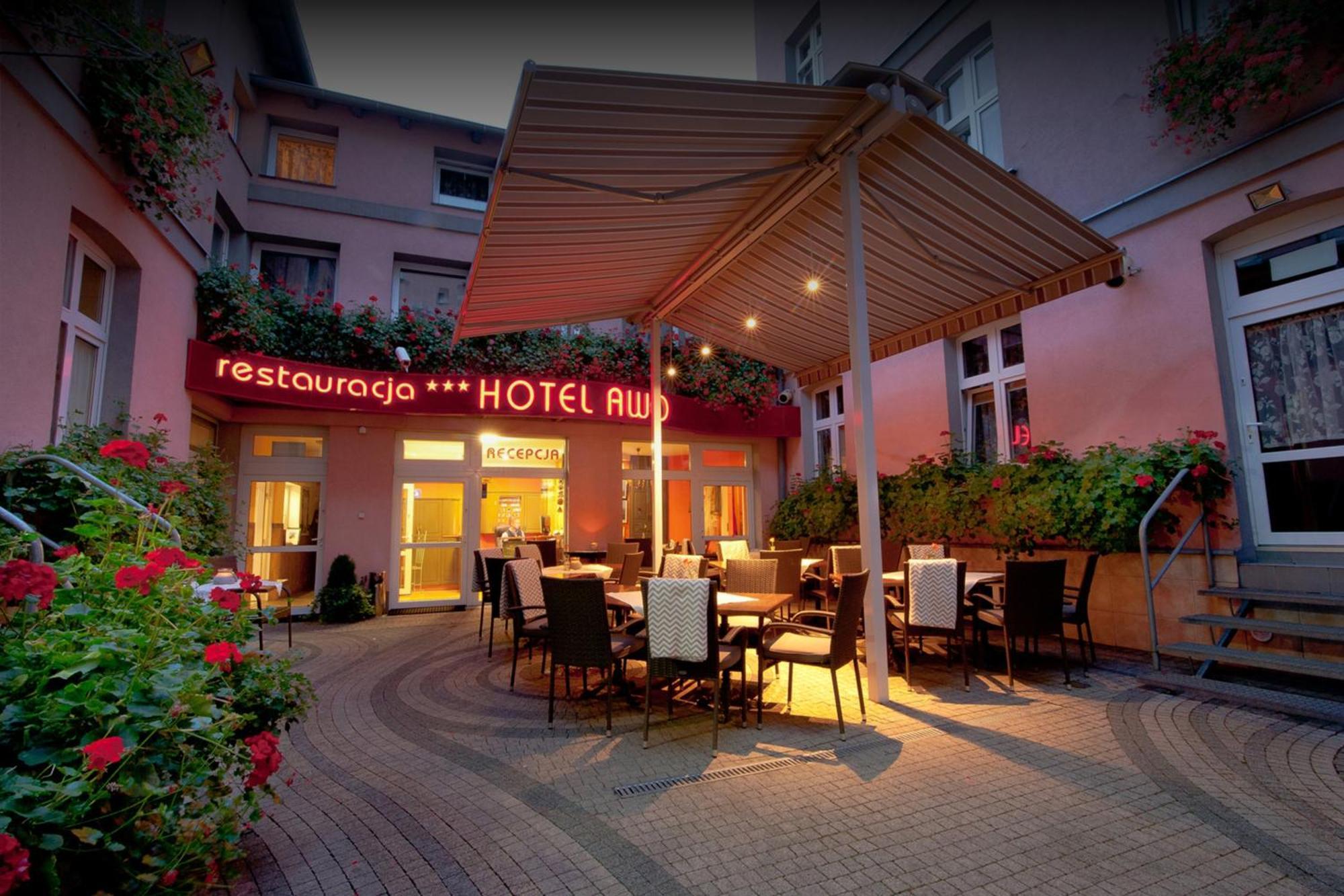 Hotel Awo Gniezno Eksteriør billede