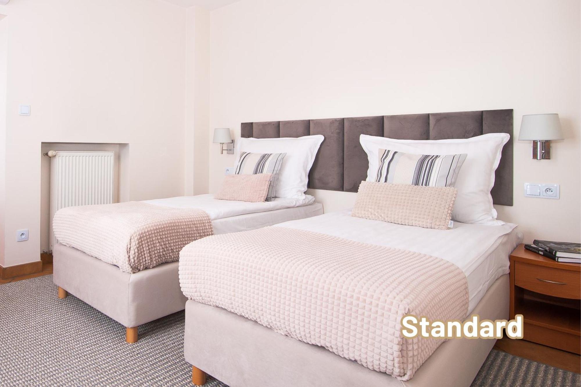 Hotel Awo Gniezno Eksteriør billede