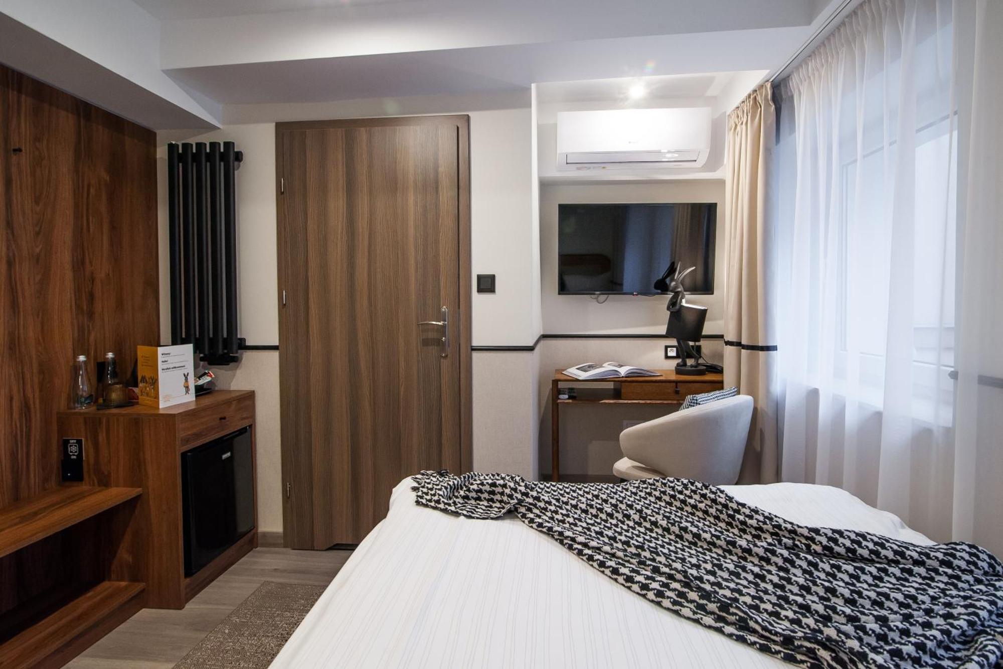 Hotel Awo Gniezno Eksteriør billede