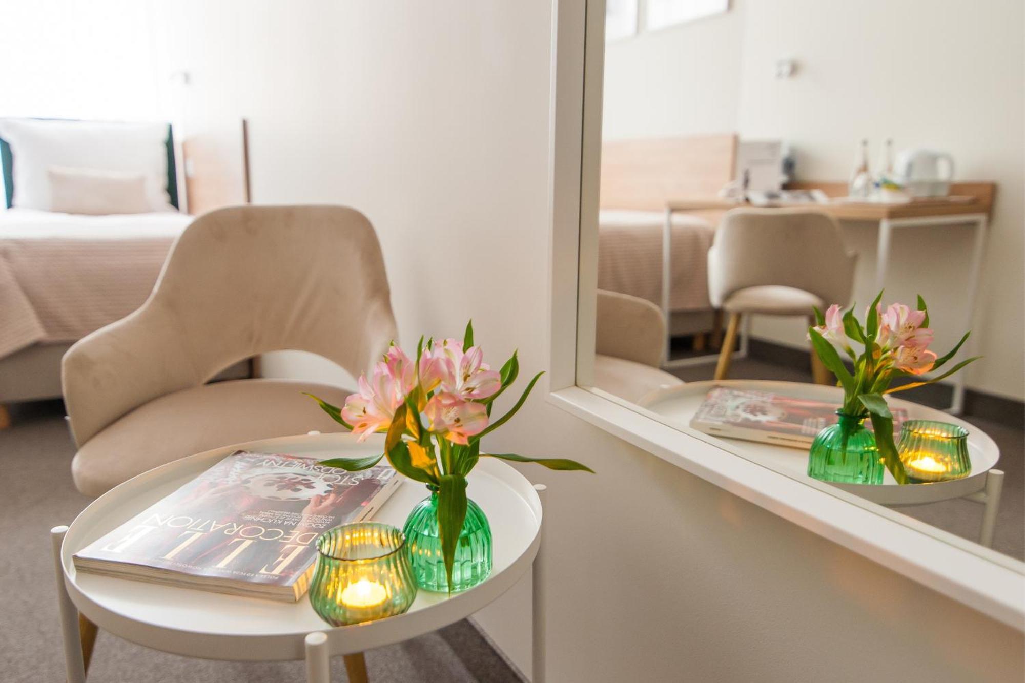 Hotel Awo Gniezno Eksteriør billede
