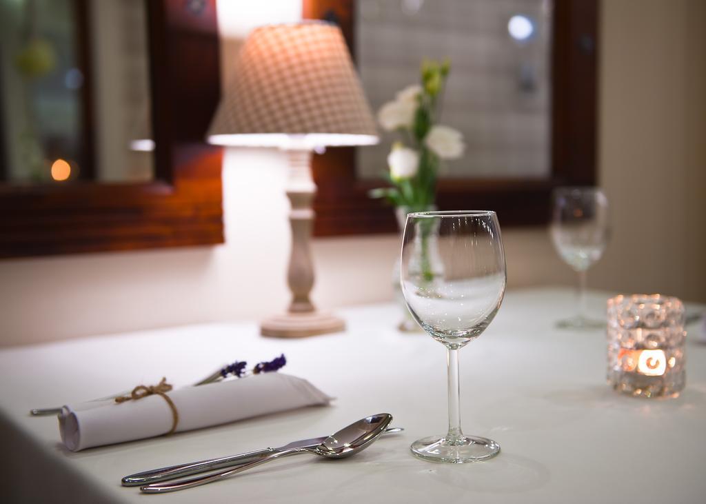 Hotel Awo Gniezno Eksteriør billede